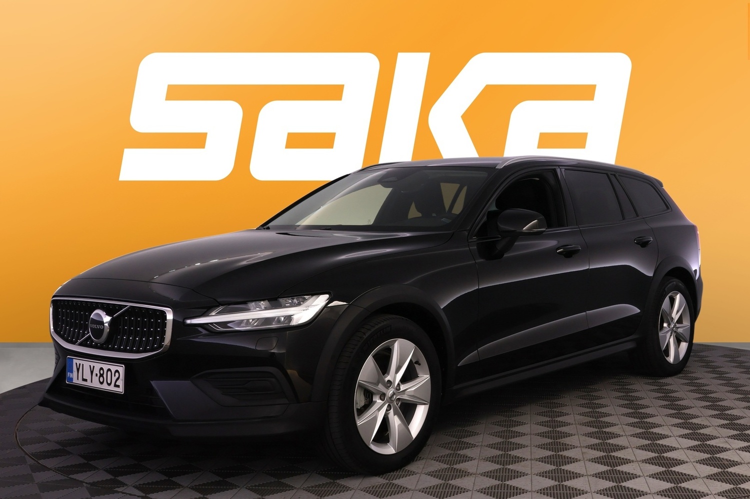 Volvo V60 Cross Country vaihtoauto