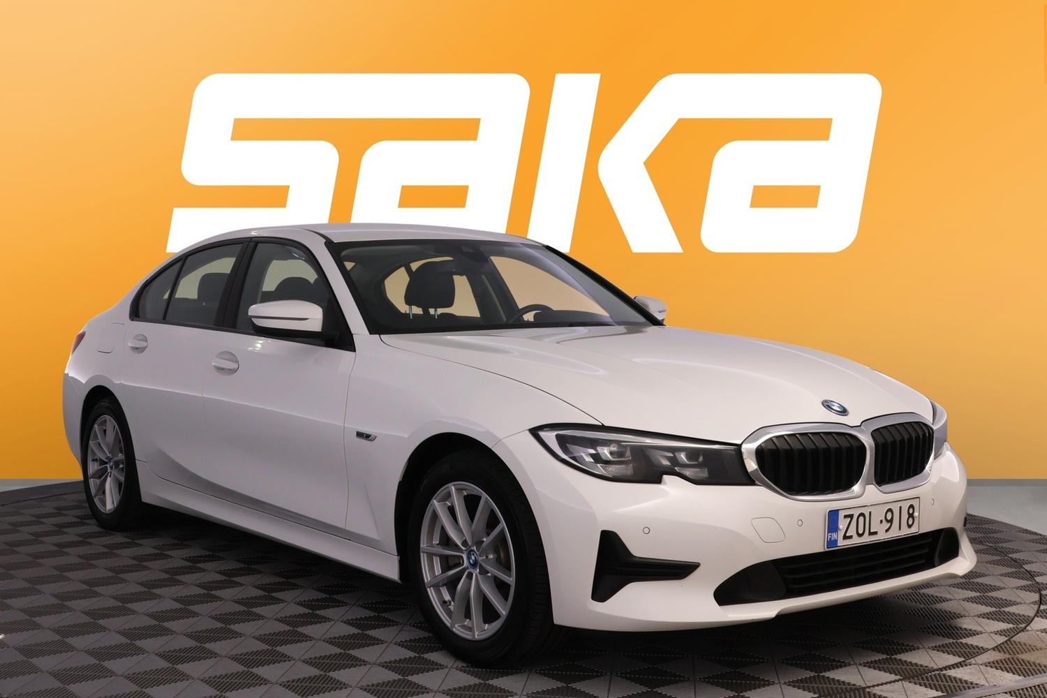 BMW 320 vaihtoauto