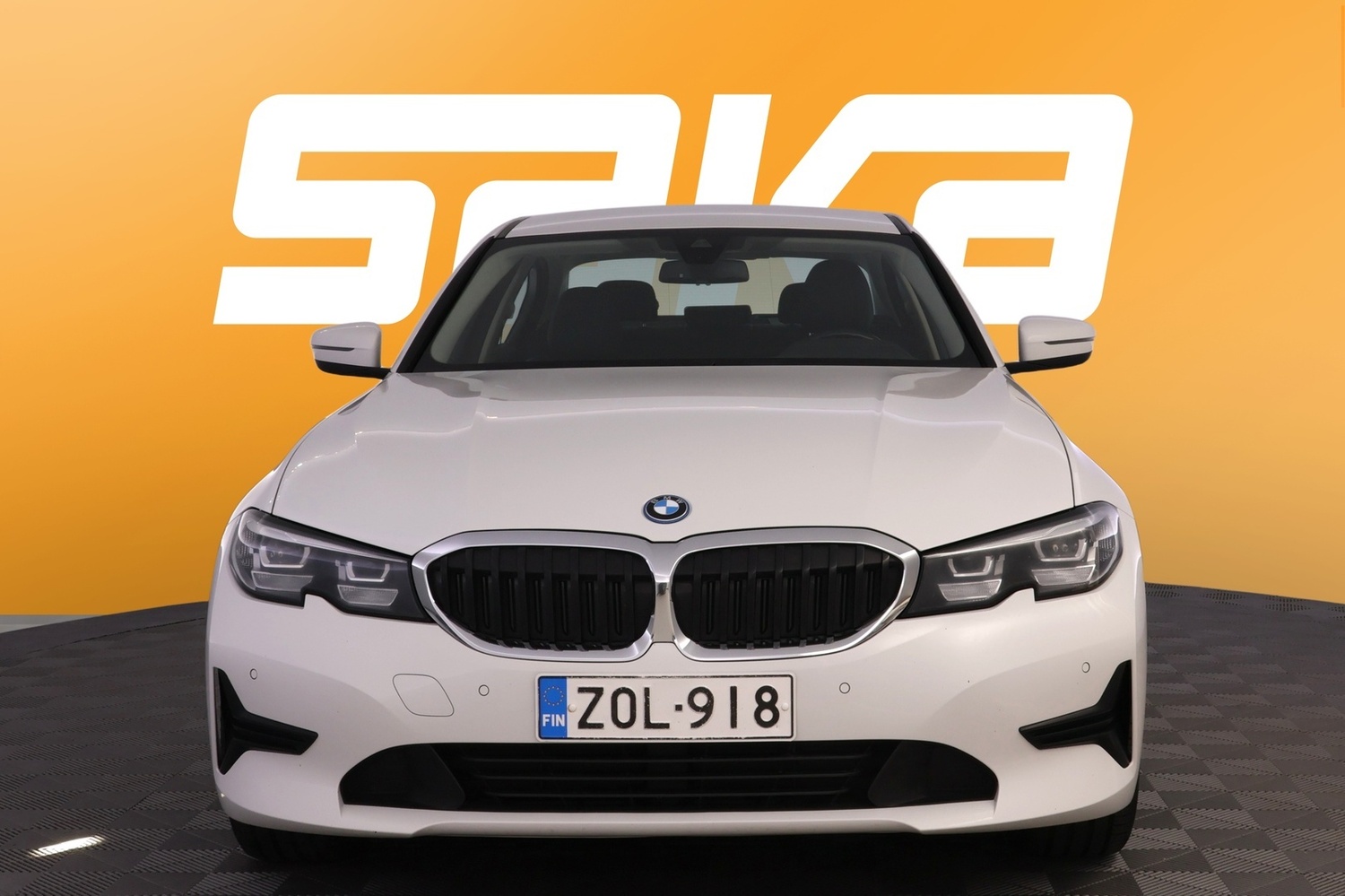 BMW 320 vaihtoauto