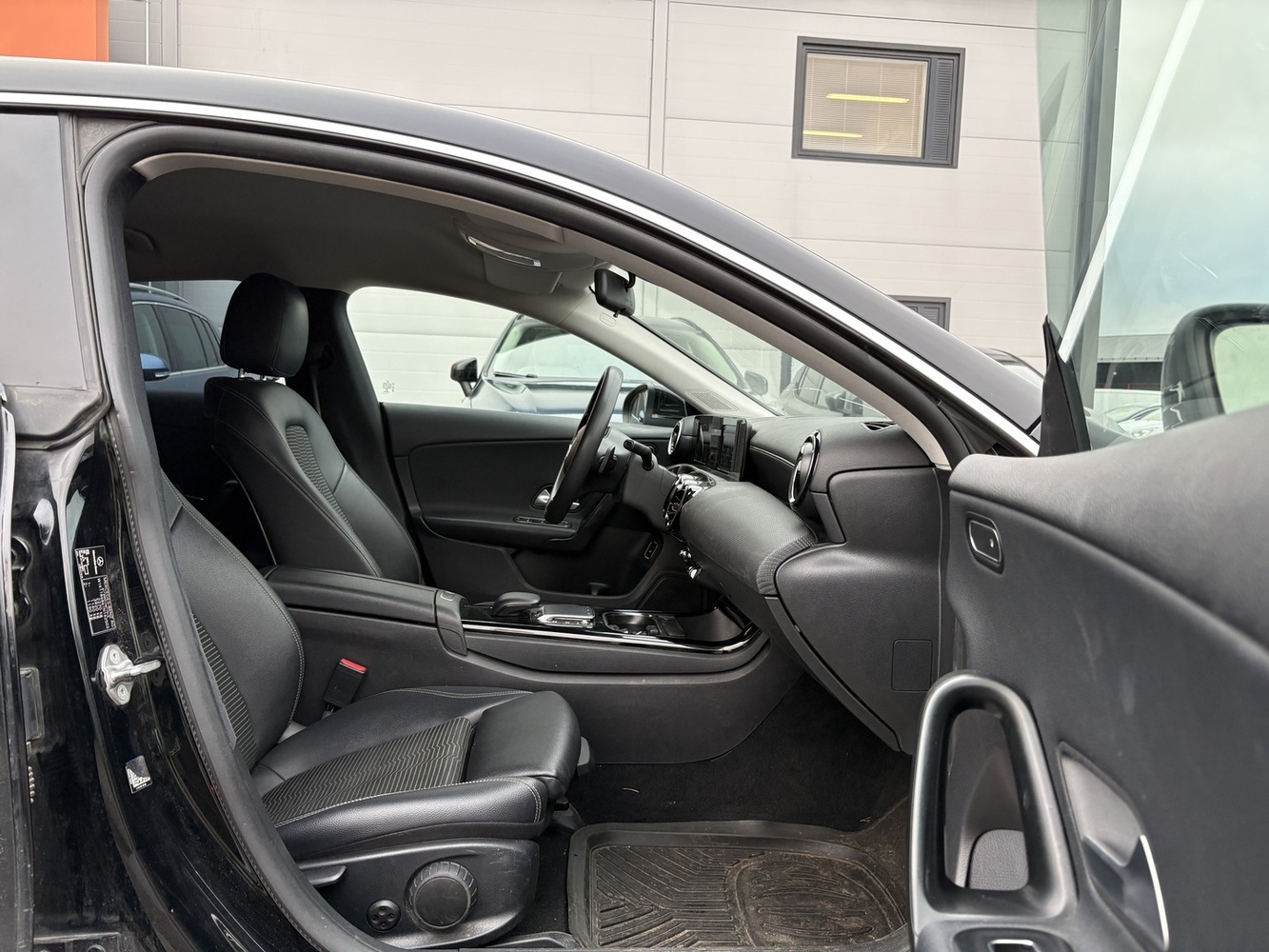 Mercedes-Benz CLA-sarja vaihtoauto