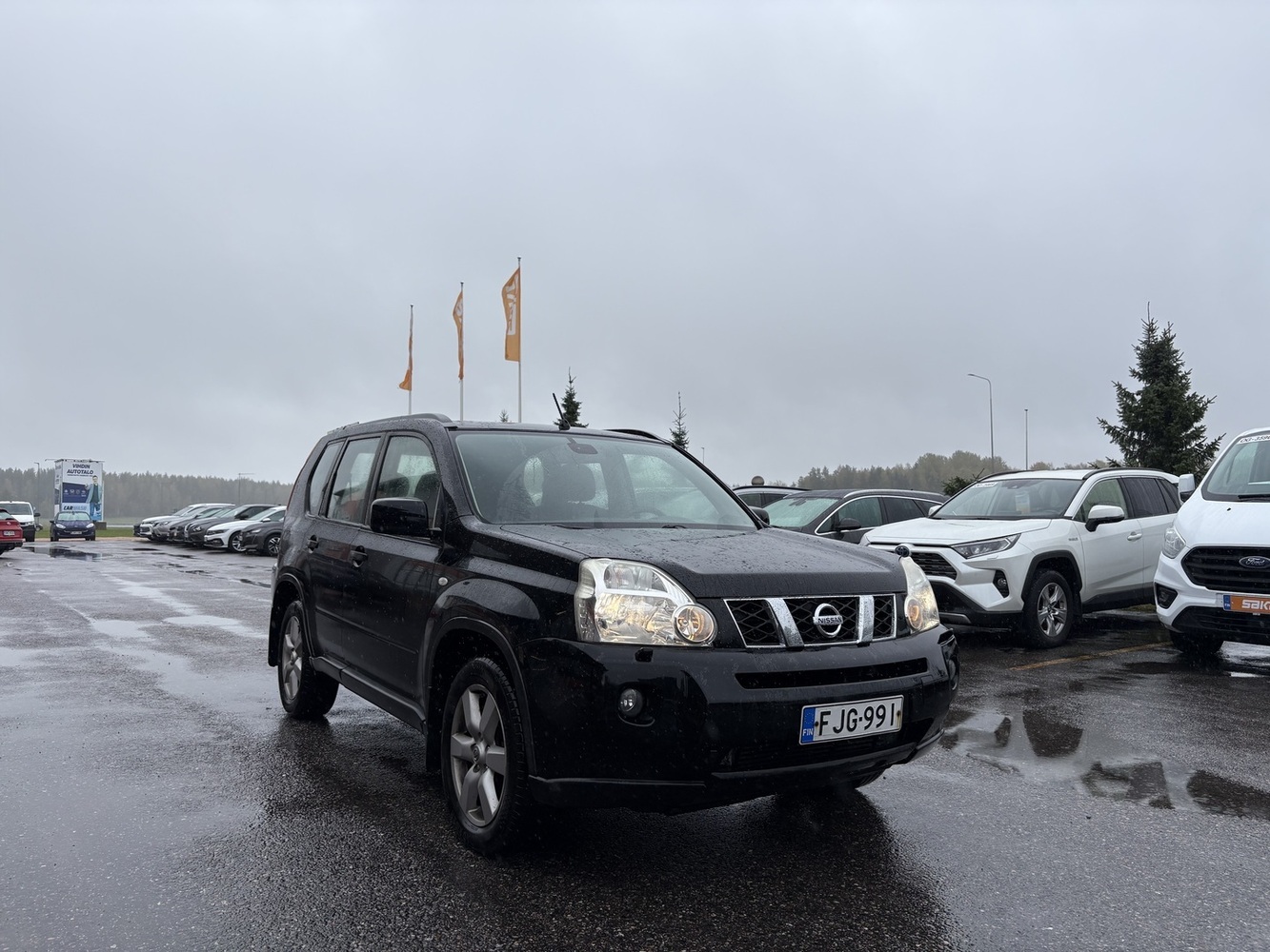 Nissan X-Trail vaihtoauto