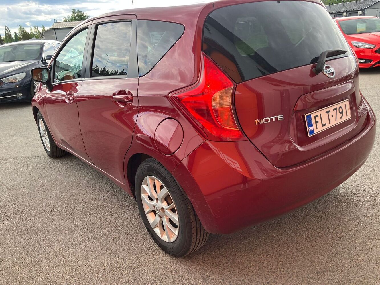 Nissan NOTE vaihtoauto