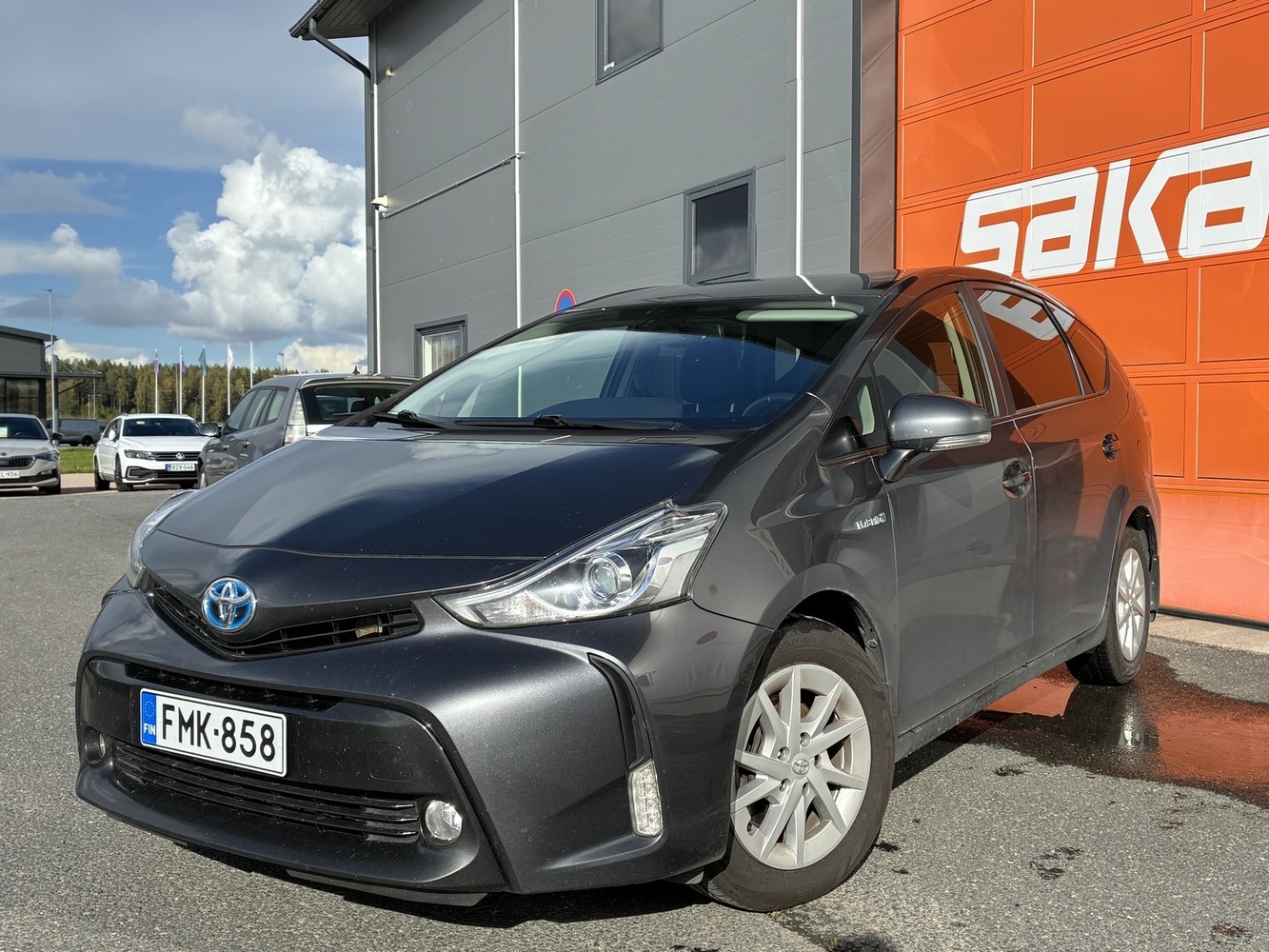Toyota Prius+ vaihtoauto