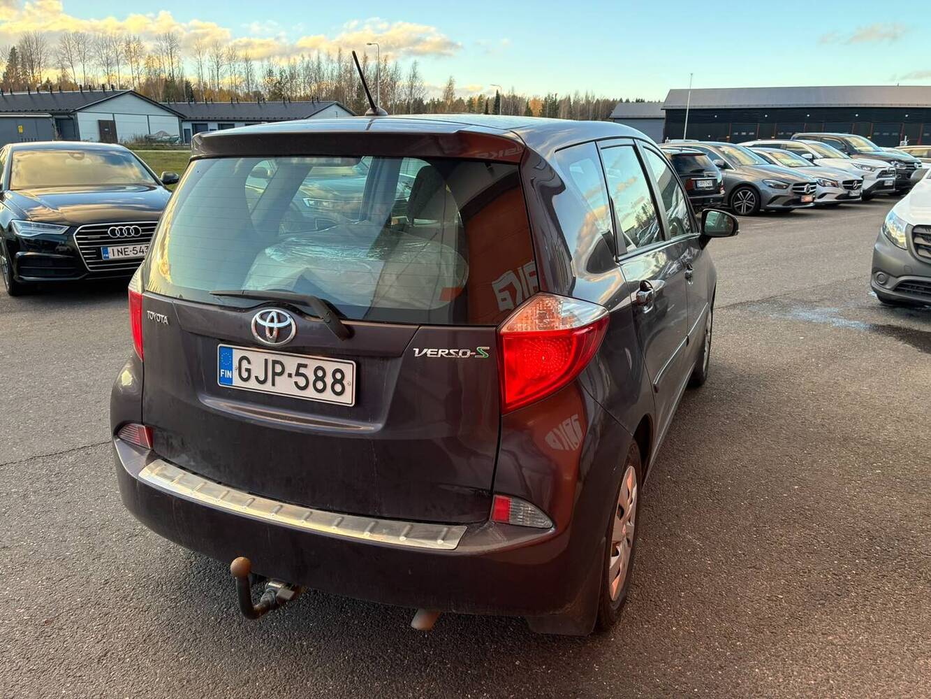 Toyota Verso-S vaihtoauto