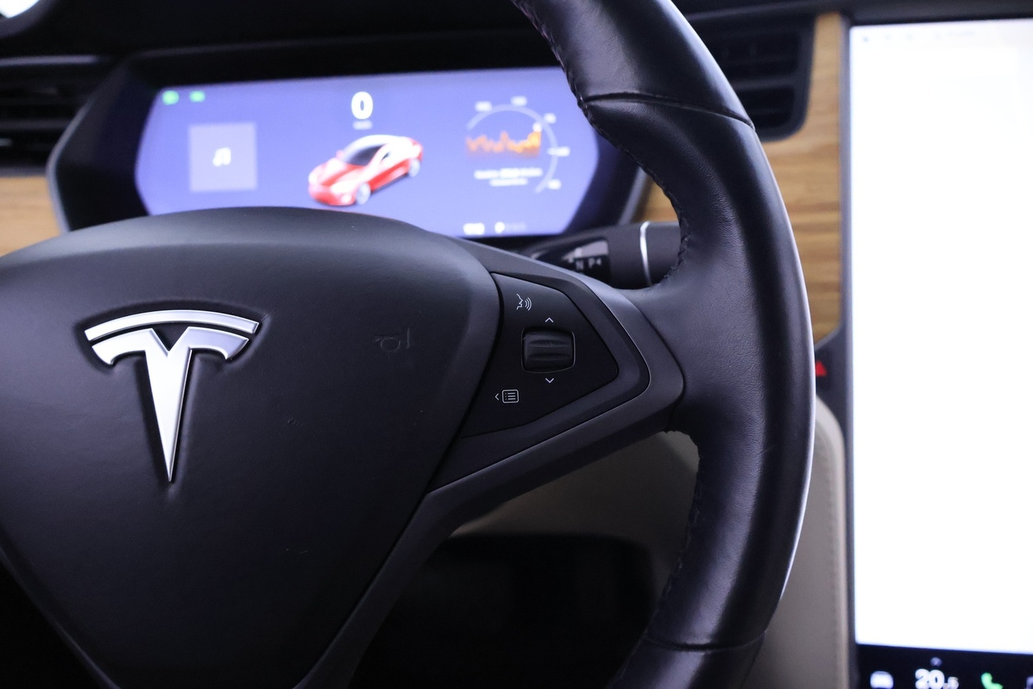 Tesla Model S vaihtoauto