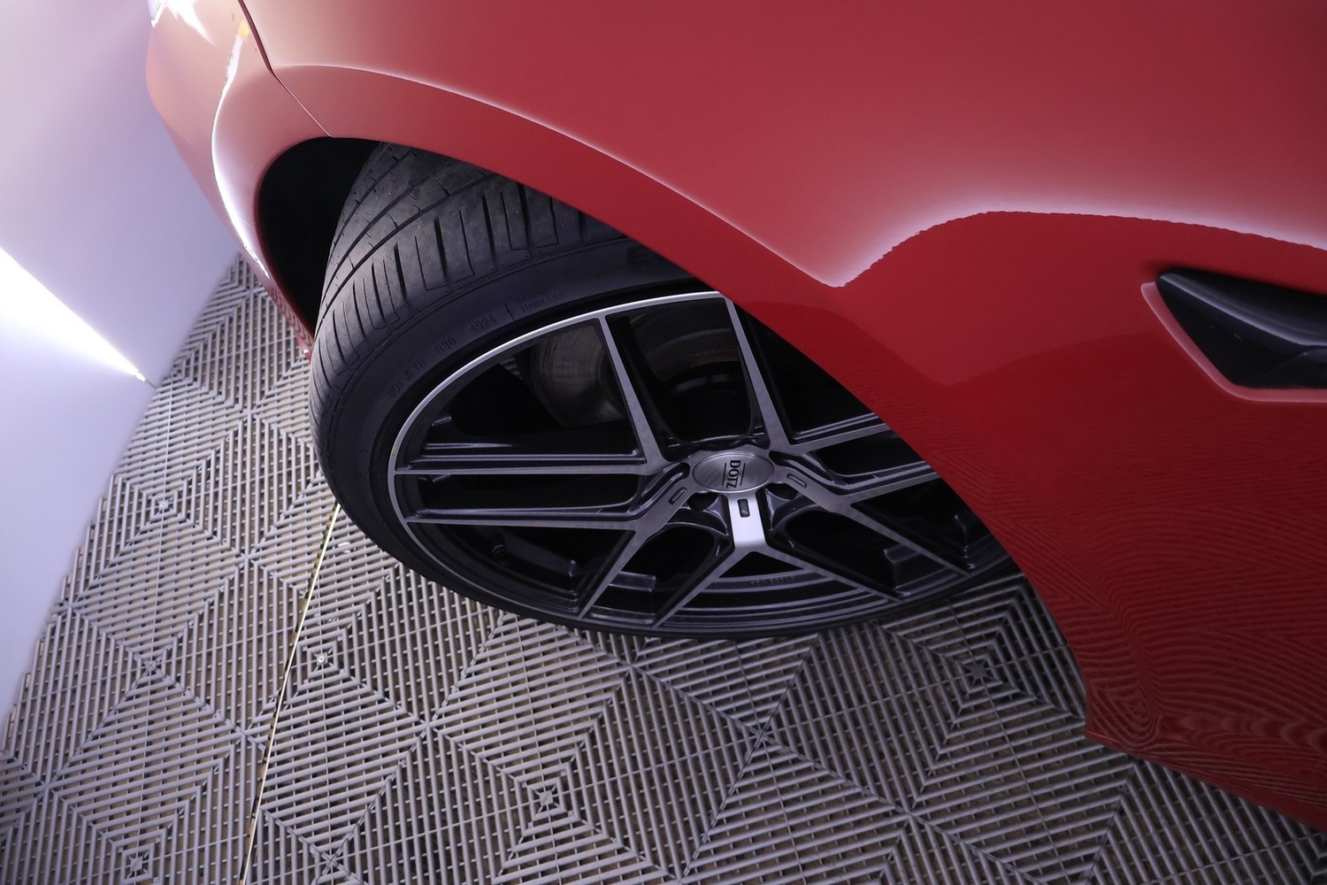 Tesla Model S vaihtoauto