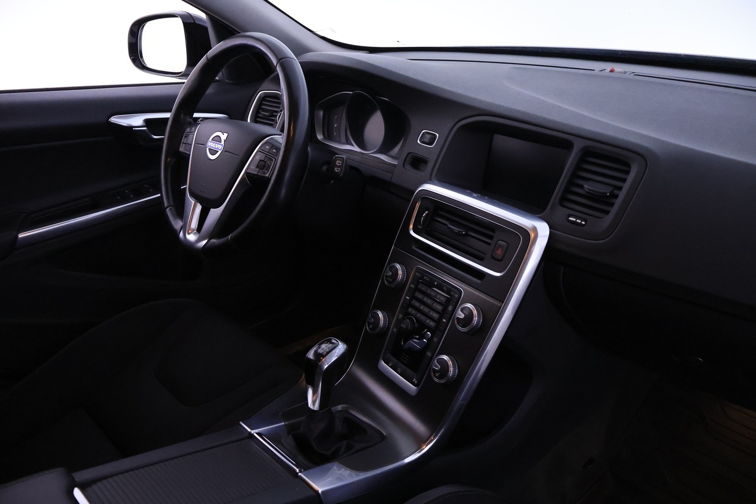 Volvo V60 Cross Country vaihtoauto