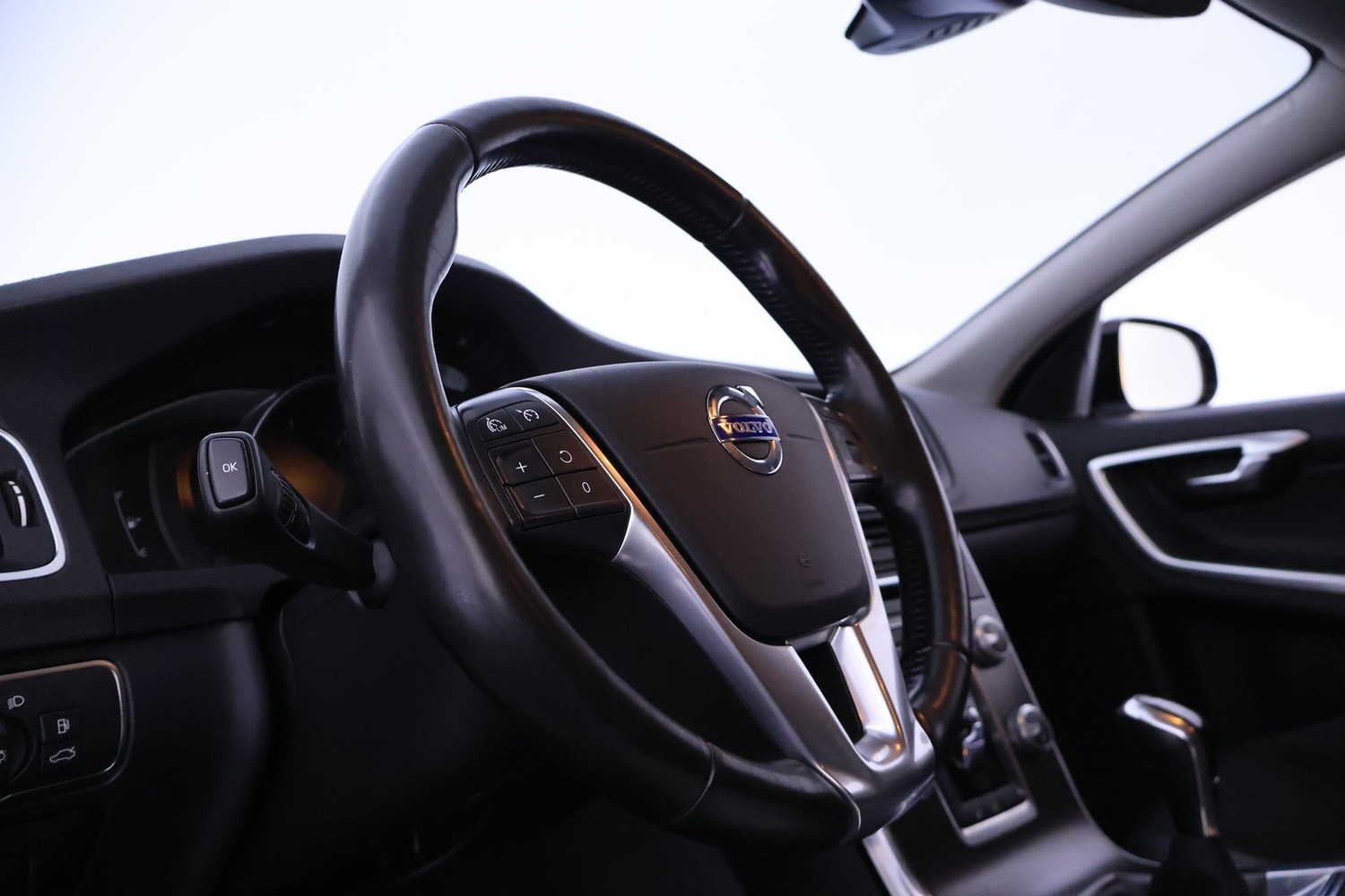 Volvo V60 Cross Country vaihtoauto