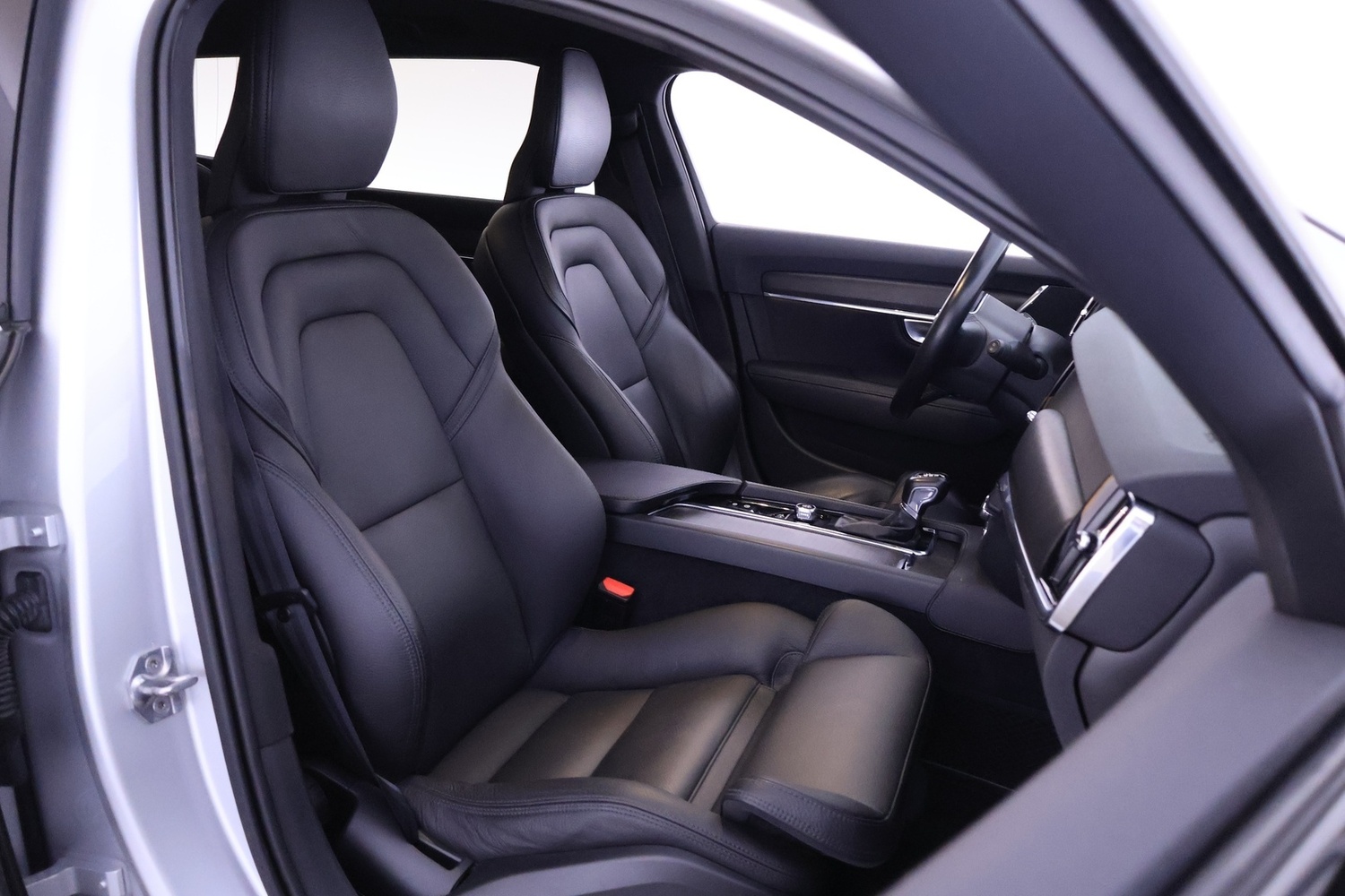 Volvo V90 Cross Country vaihtoauto