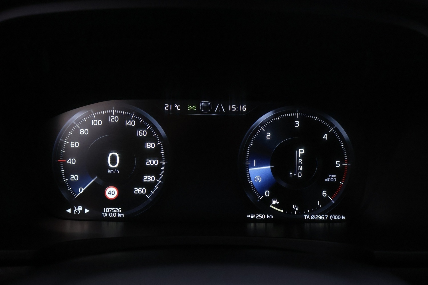 Volvo V90 Cross Country vaihtoauto