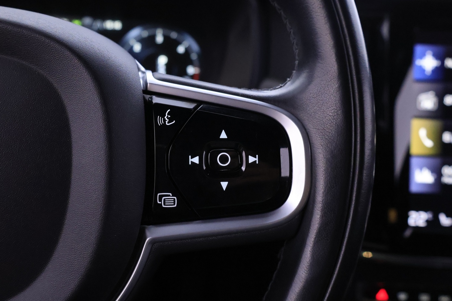 Volvo V90 Cross Country vaihtoauto