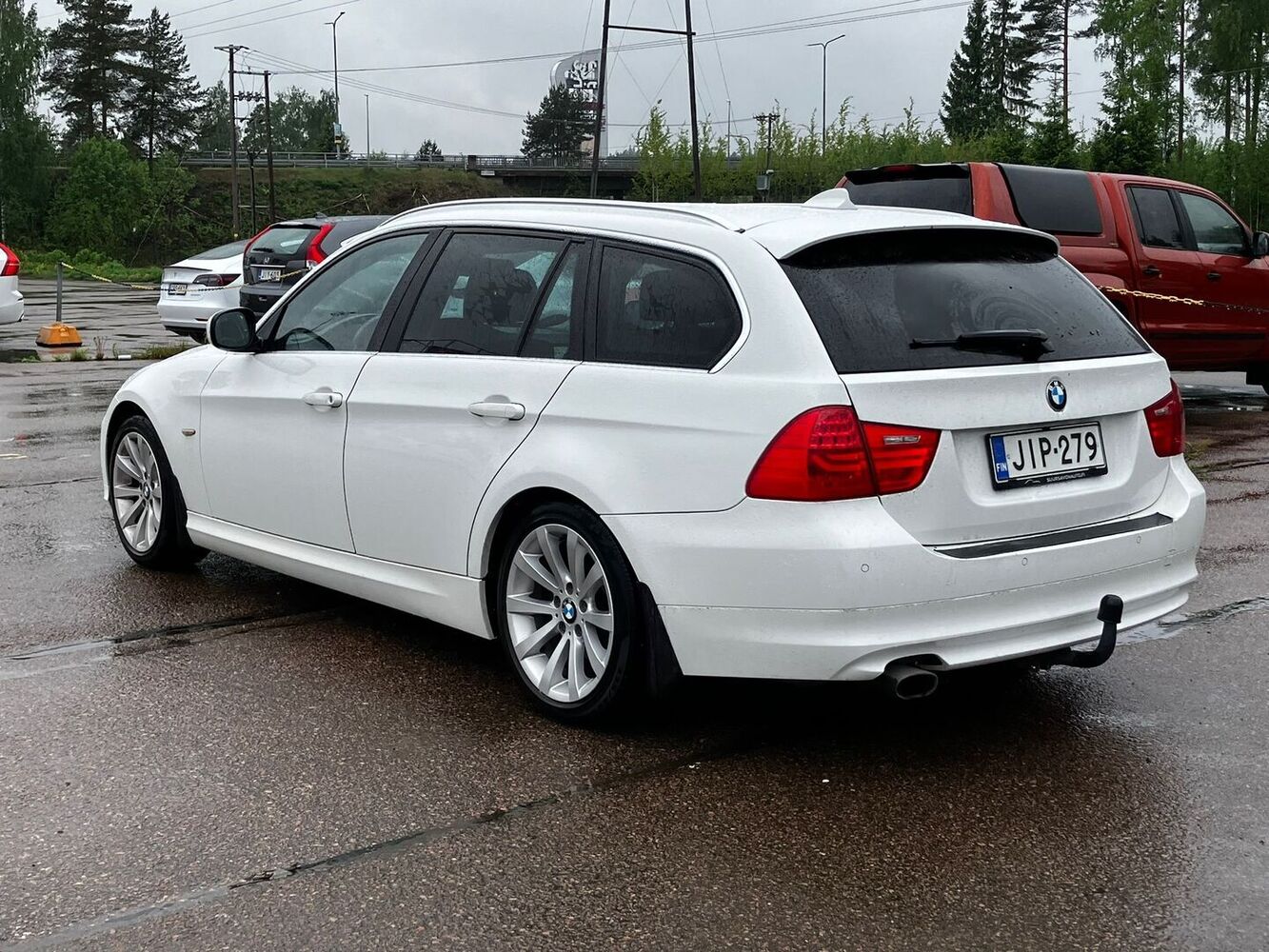 BMW 318 vaihtoauto