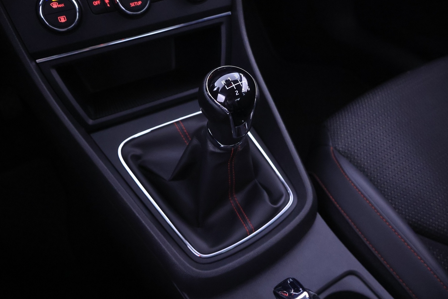 SEAT Leon vaihtoauto