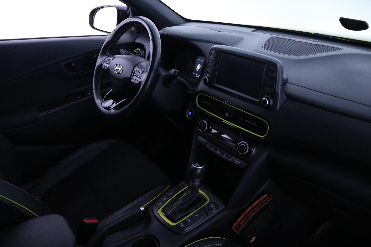 Hyundai Kona vaihtoauto
