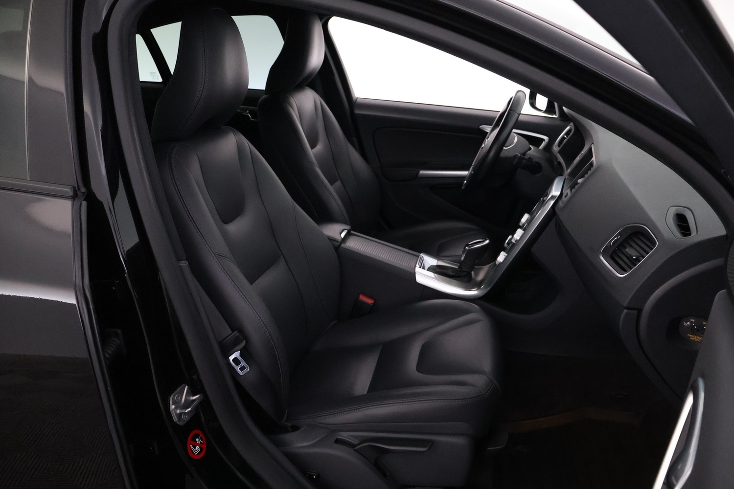 Volvo S60 Cross Country vaihtoauto