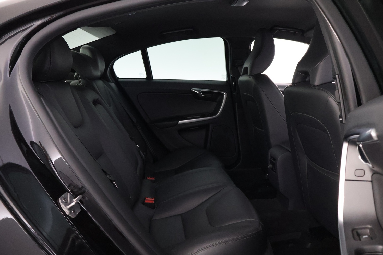 Volvo S60 Cross Country vaihtoauto