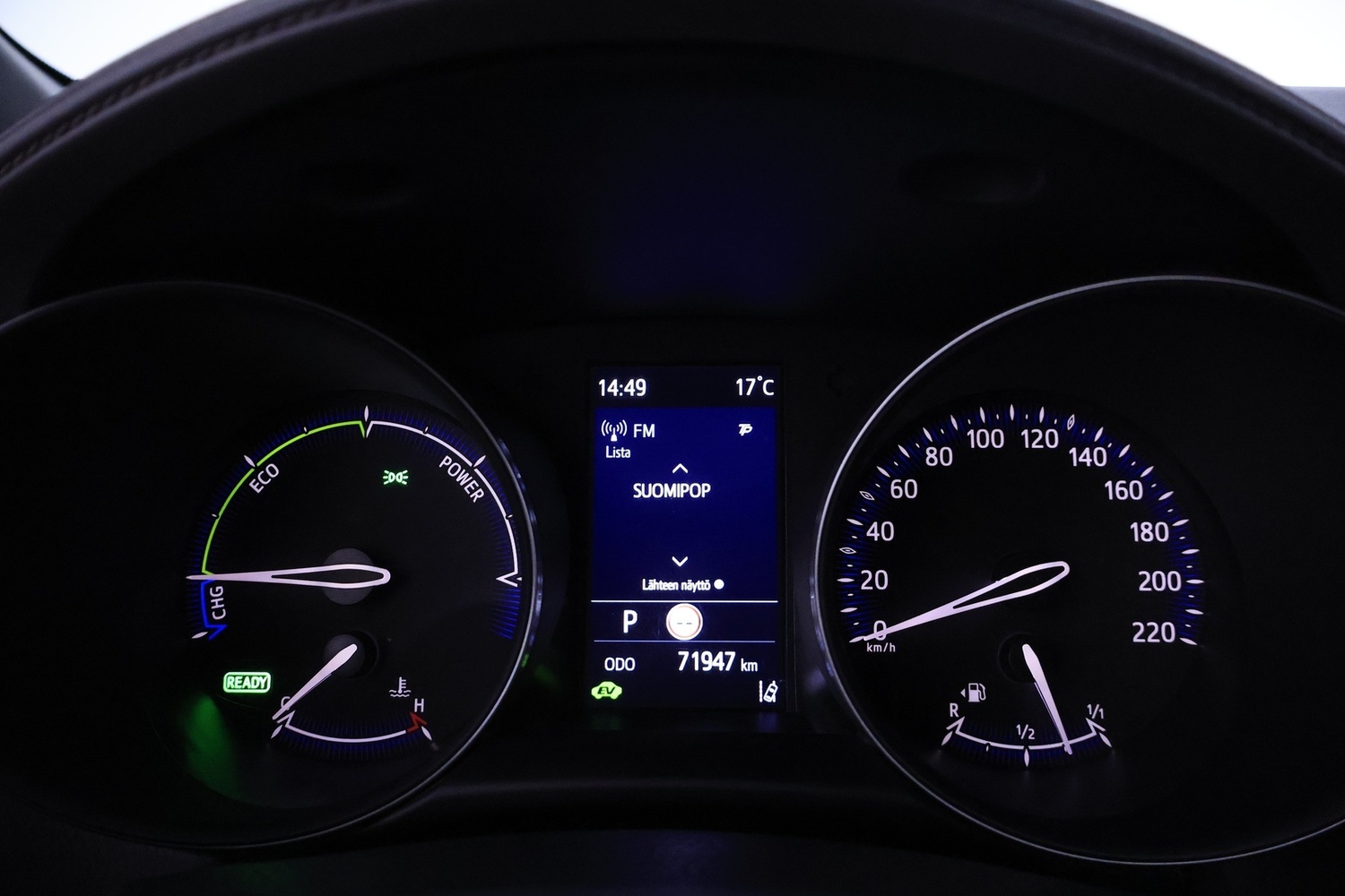 Toyota C-HR vaihtoauto
