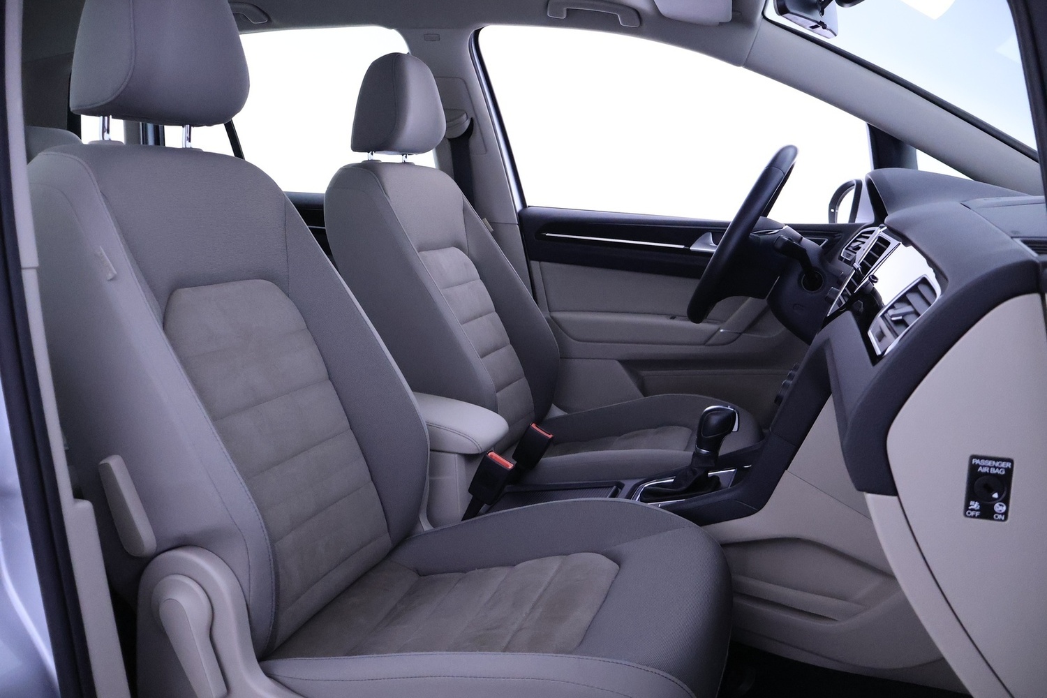 Volkswagen Golf Sportsvan vaihtoauto