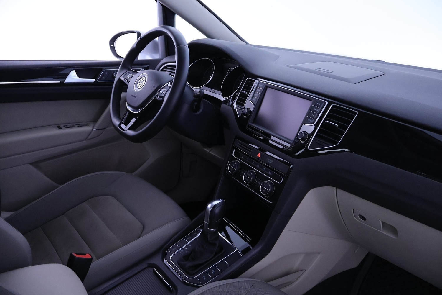 Volkswagen Golf Sportsvan vaihtoauto