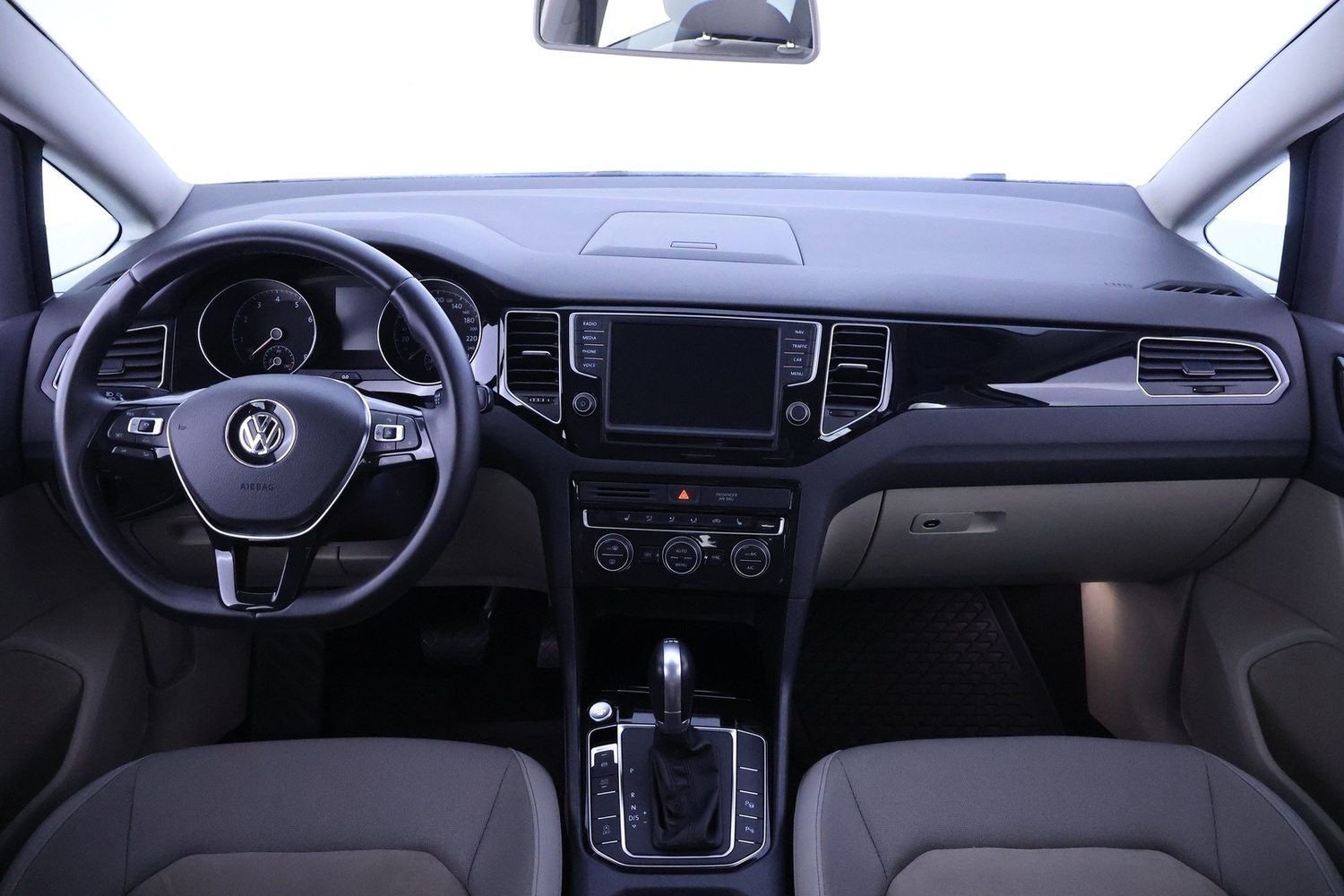 Volkswagen Golf Sportsvan vaihtoauto