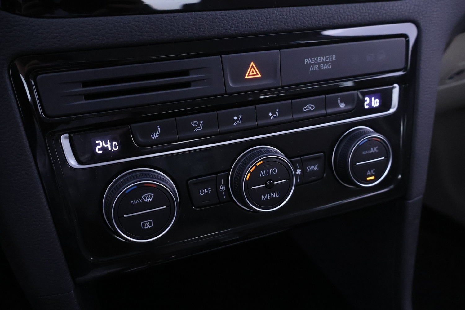 Volkswagen Golf Sportsvan vaihtoauto