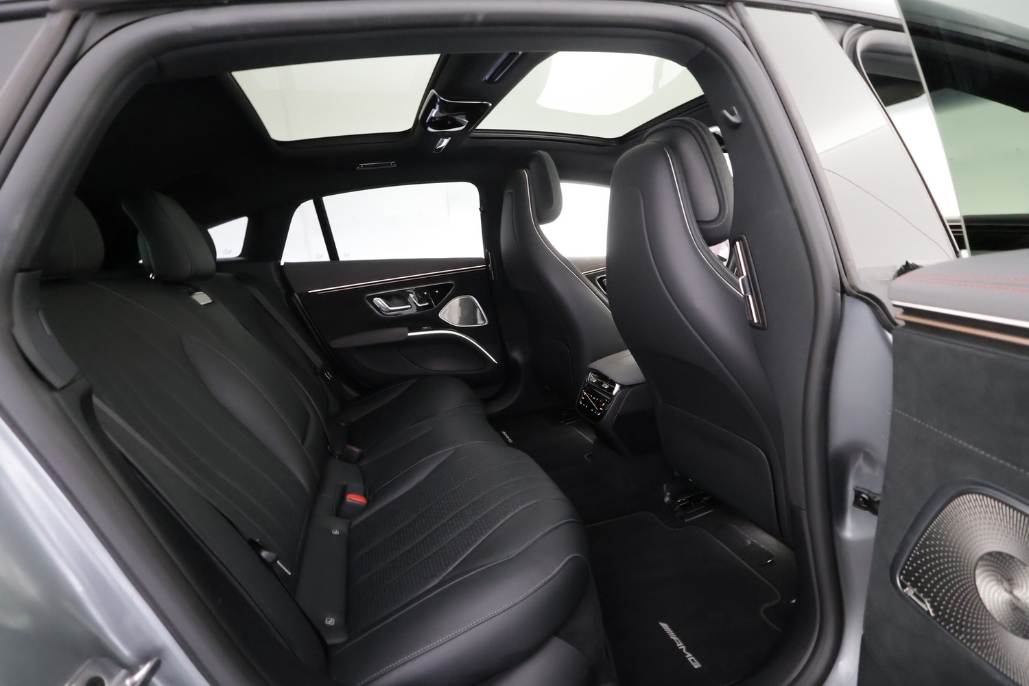 Mercedes-Benz EQS vaihtoauto