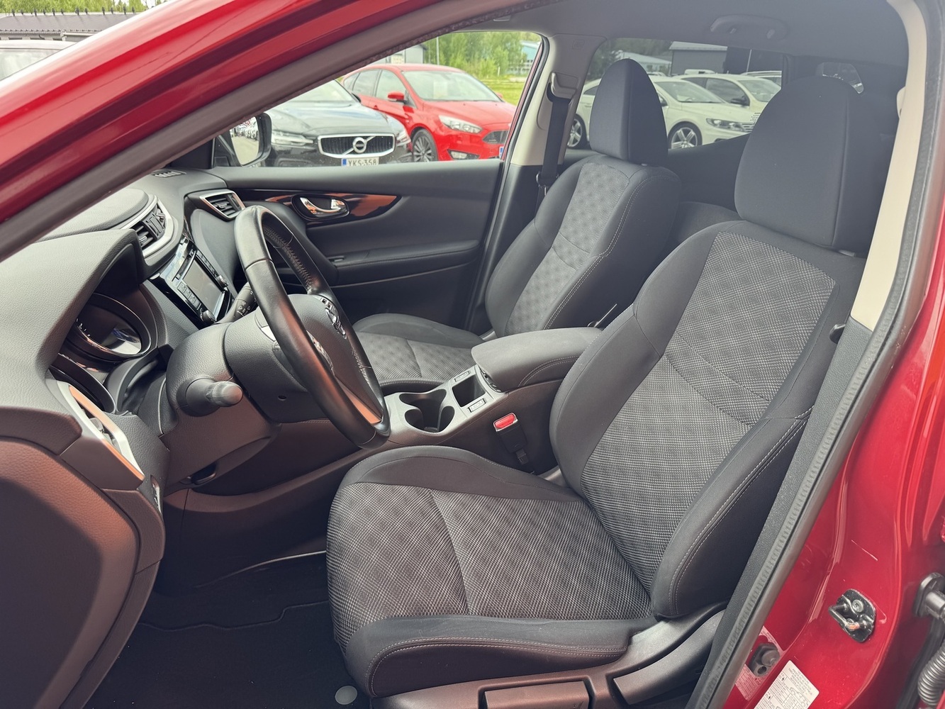 Nissan Qashqai vaihtoauto