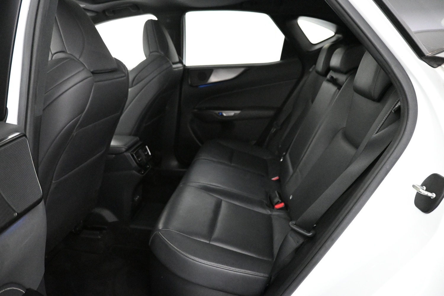 Lexus NX vaihtoauto