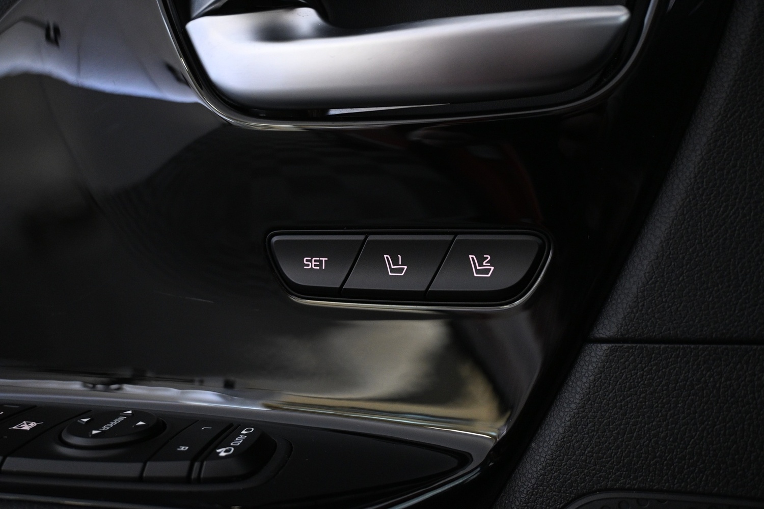 Kia Niro plug-in vaihtoauto