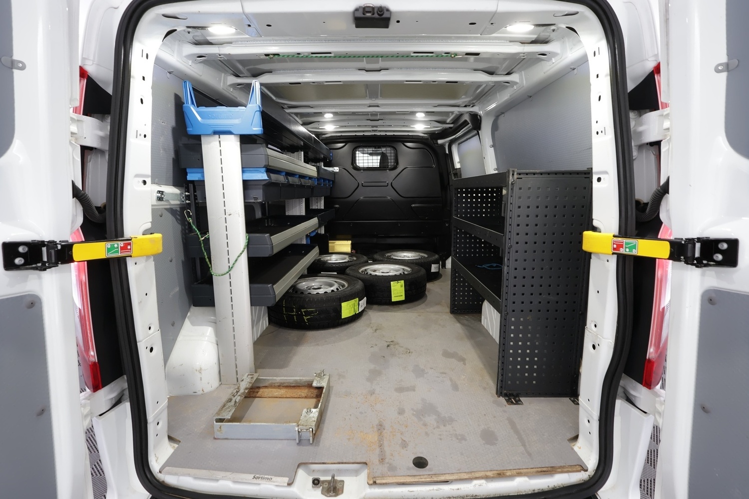 Ford Transit Custom vaihtoauto