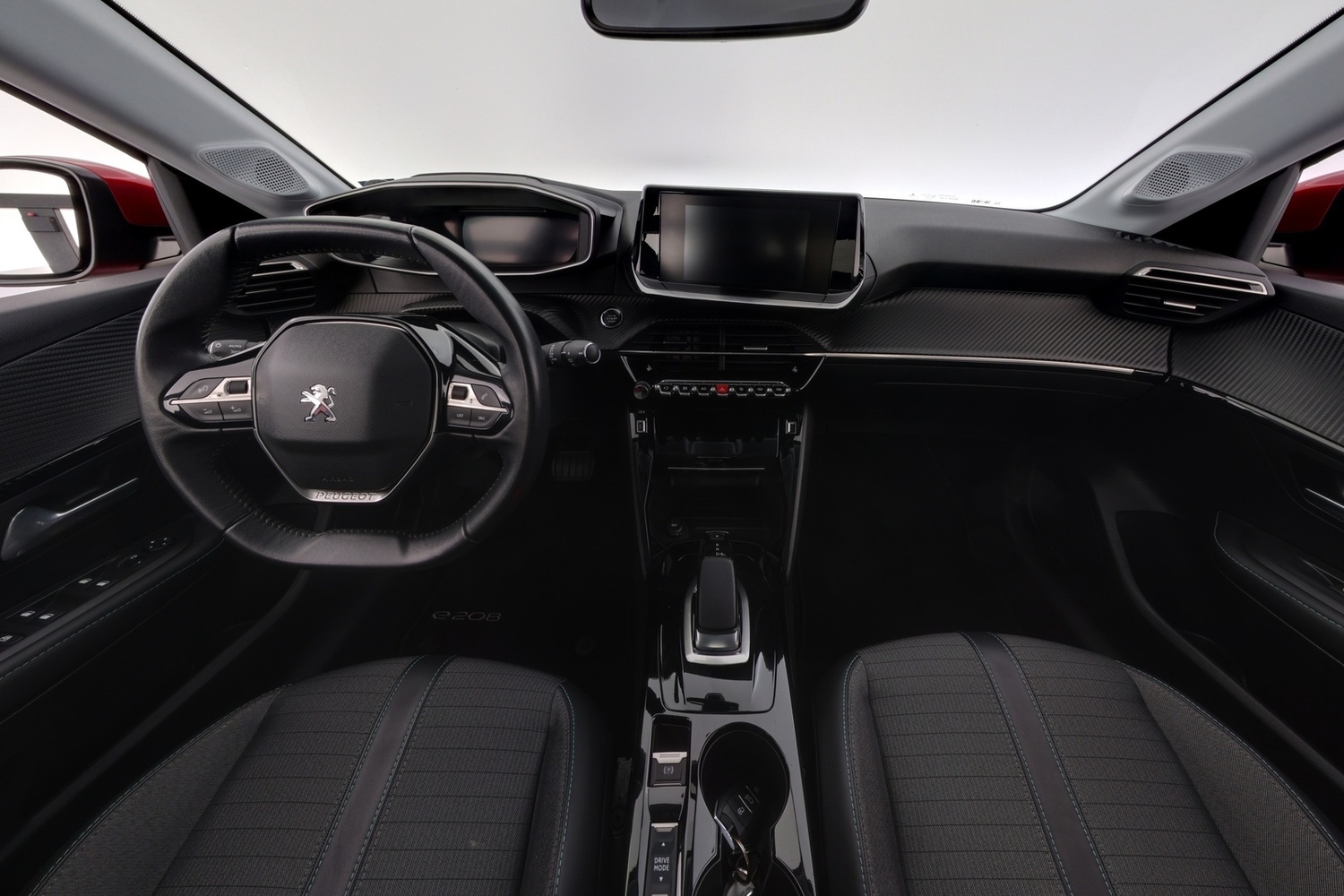 Peugeot e-208 vaihtoauto
