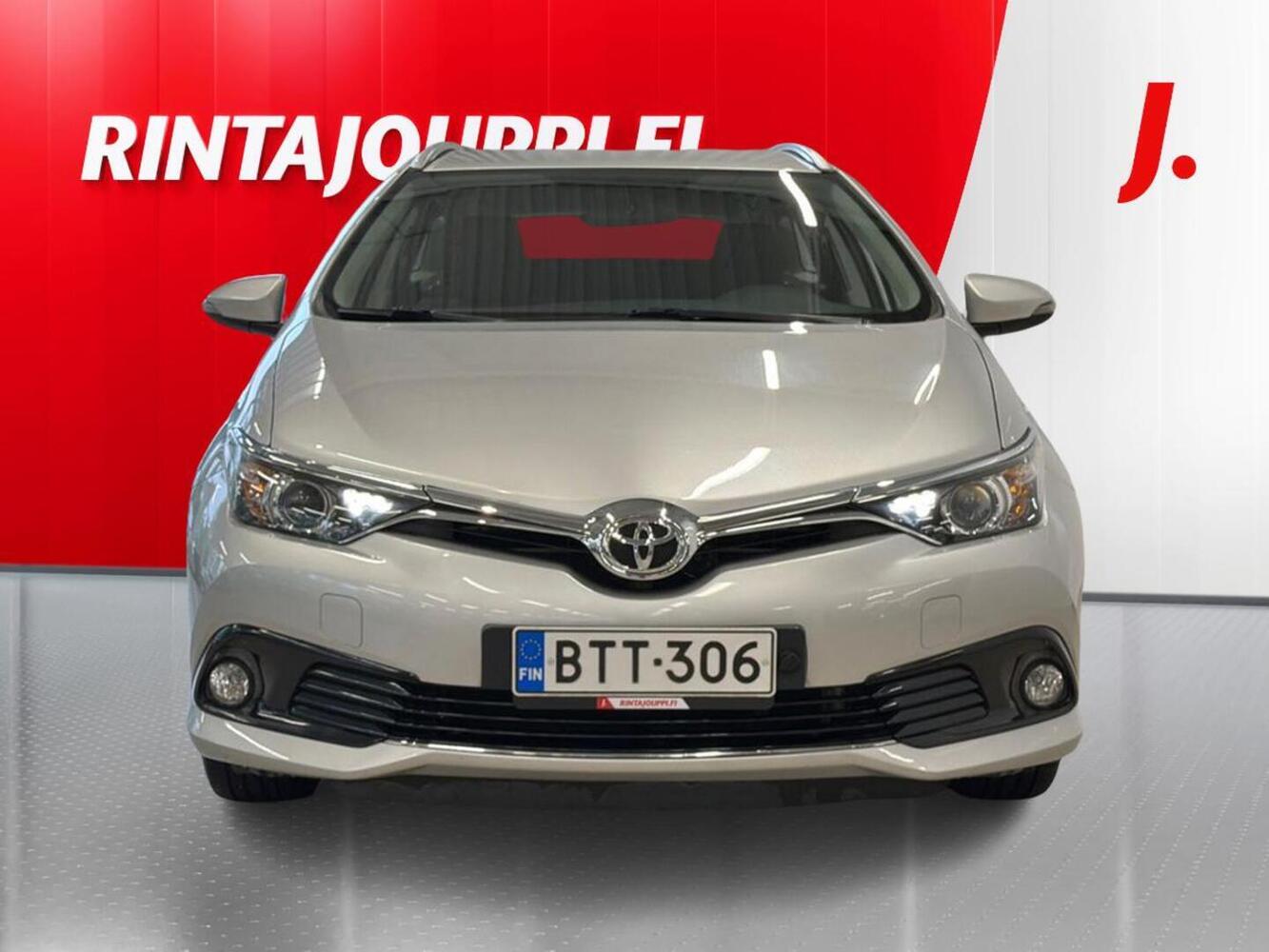 Toyota Auris vaihtoauto