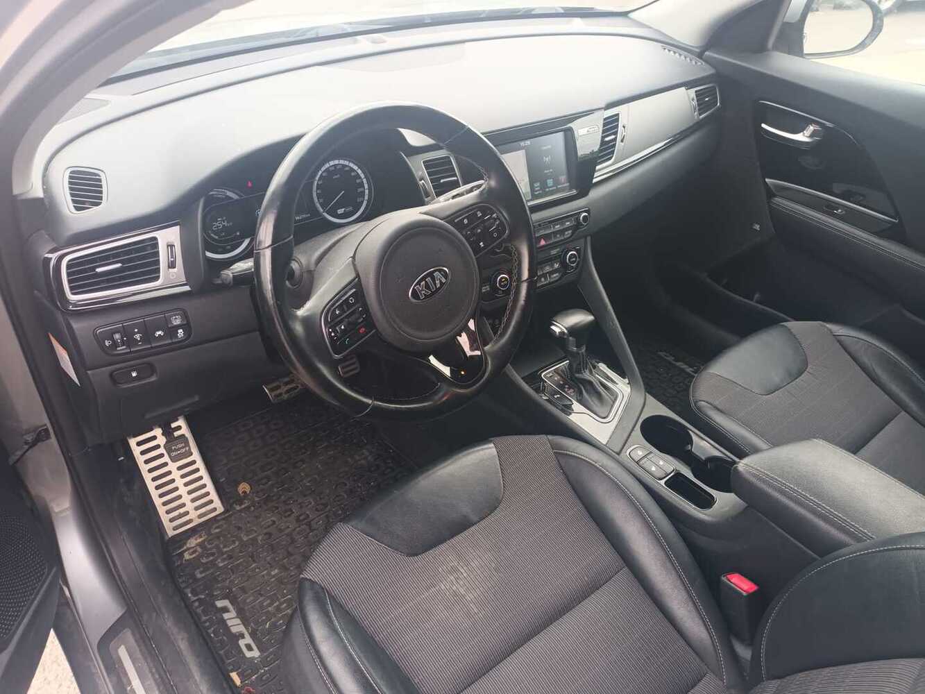 Kia Niro vaihtoauto