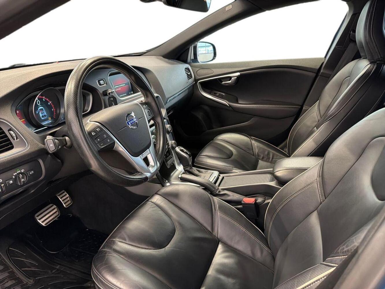 Volvo V40 vaihtoauto