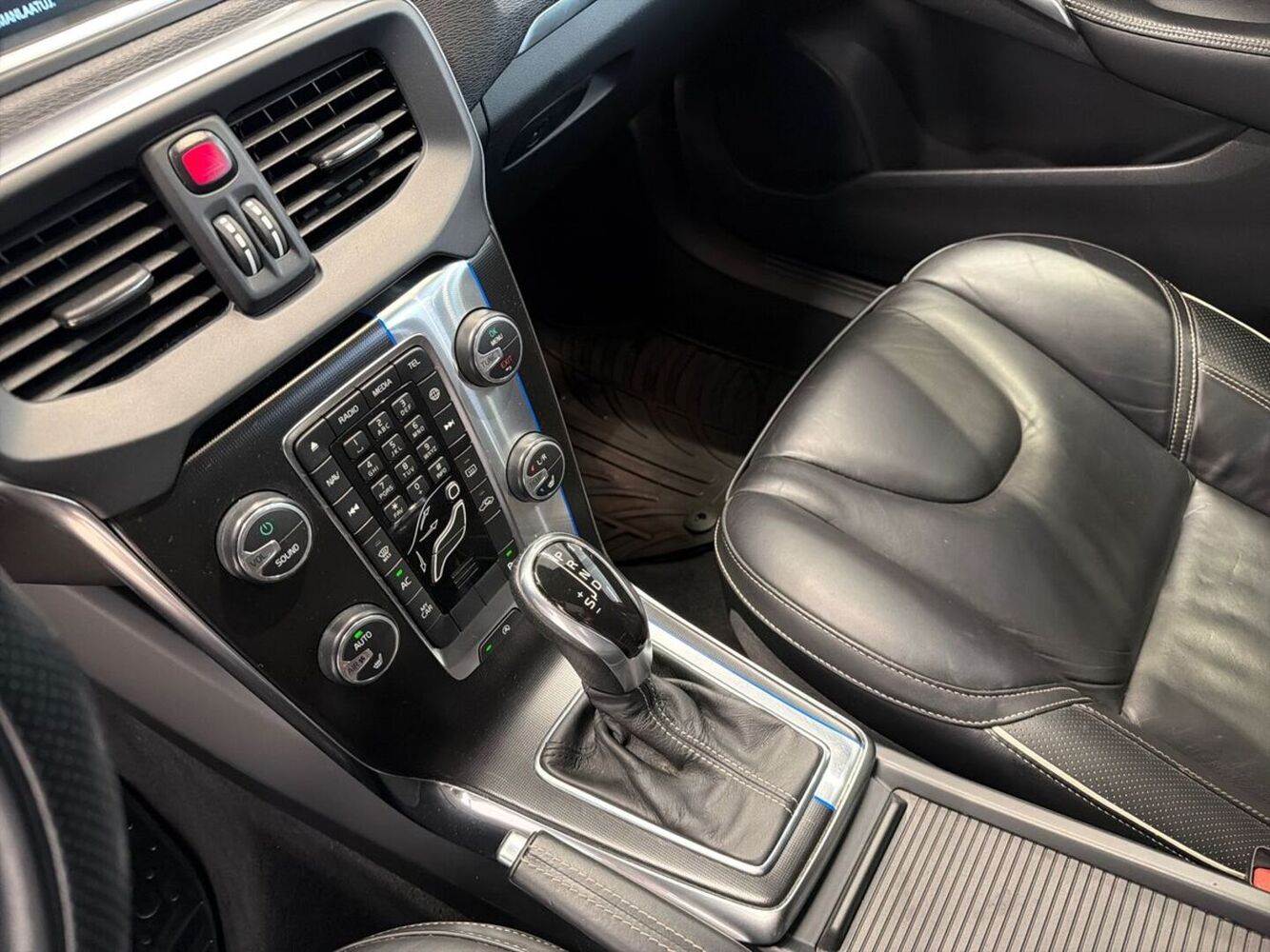 Volvo V40 vaihtoauto