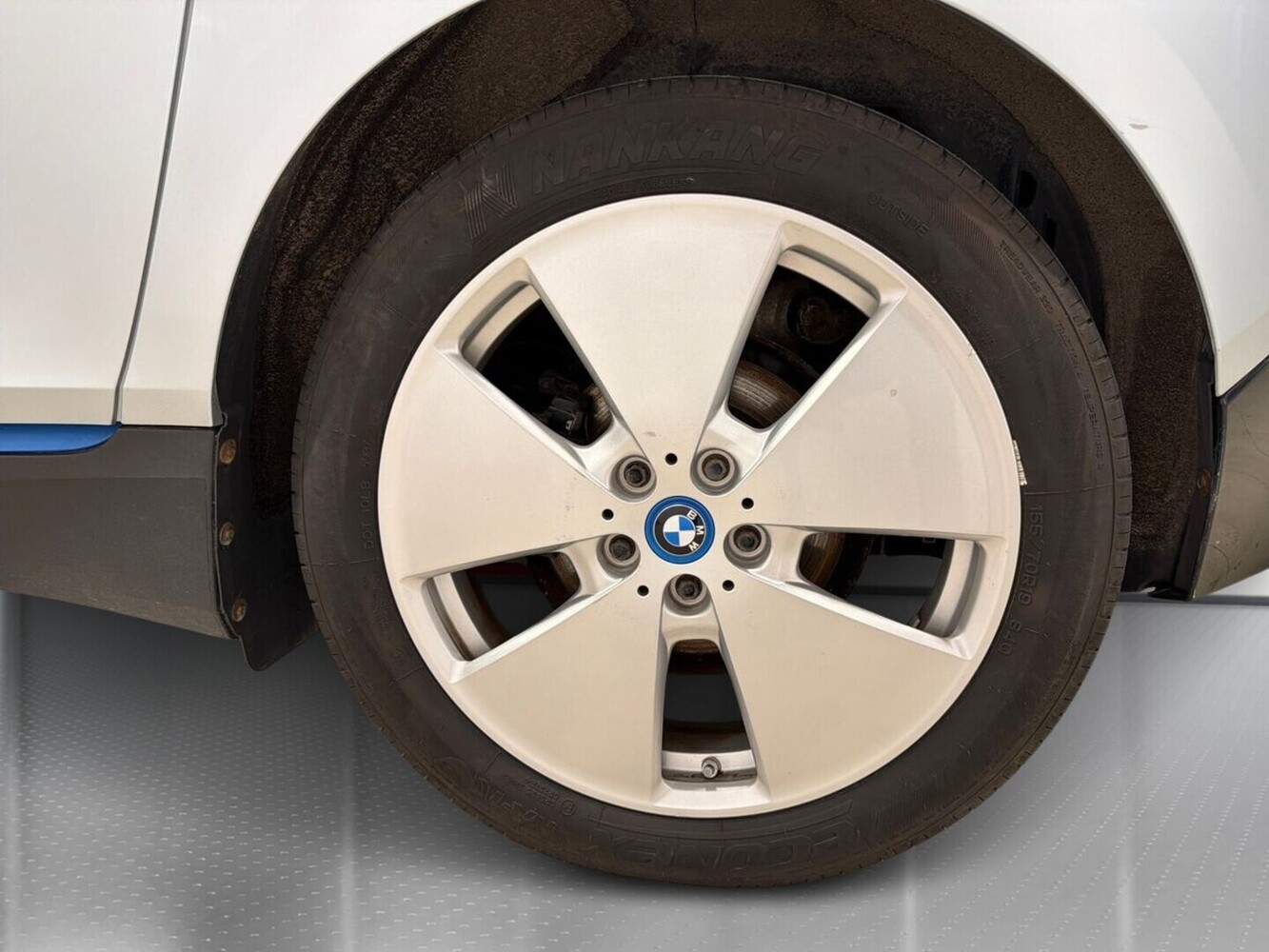 BMW i3 vaihtoauto