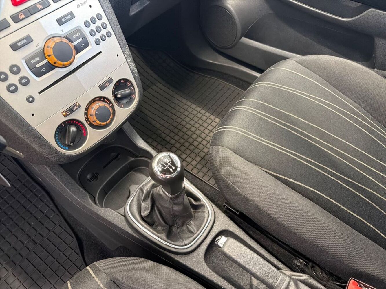 Opel Corsa vaihtoauto