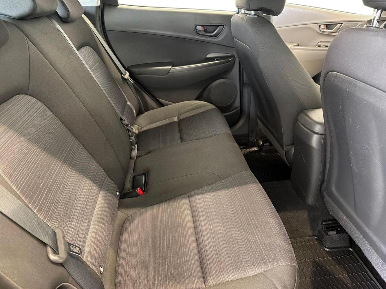Hyundai Kona vaihtoauto