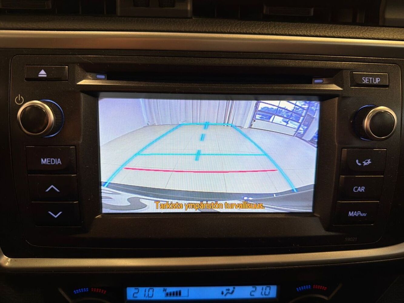 Toyota Auris vaihtoauto