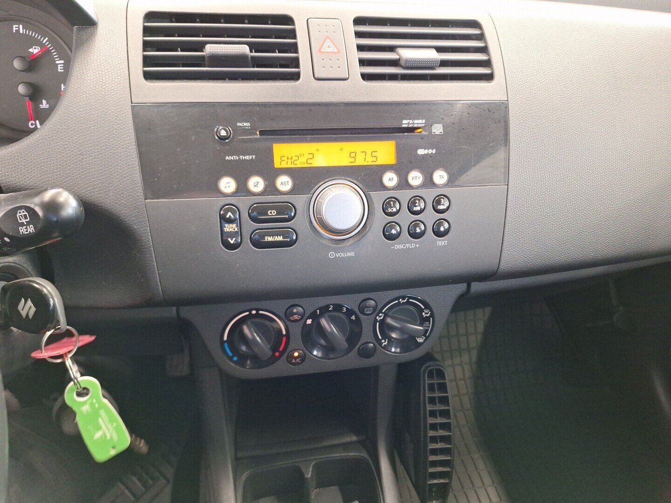 Suzuki Swift vaihtoauto