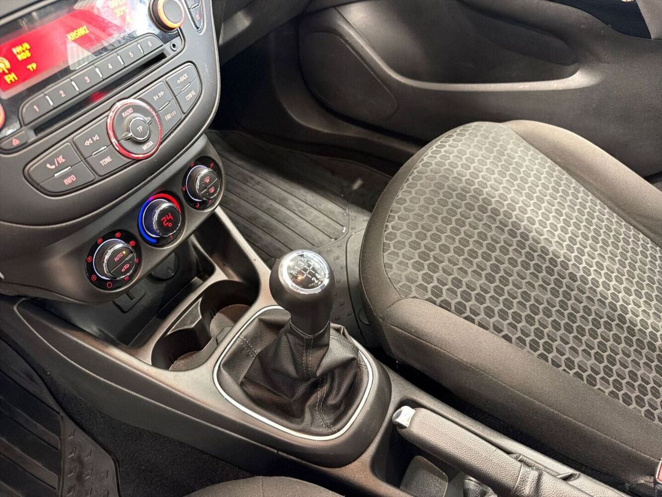 Opel Corsa vaihtoauto