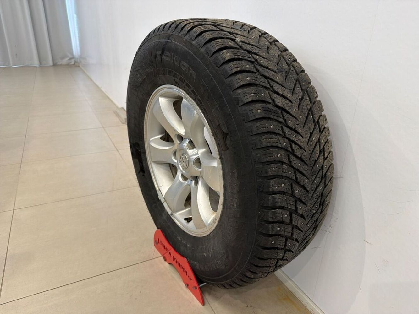Toyota Land Cruiser vaihtoauto