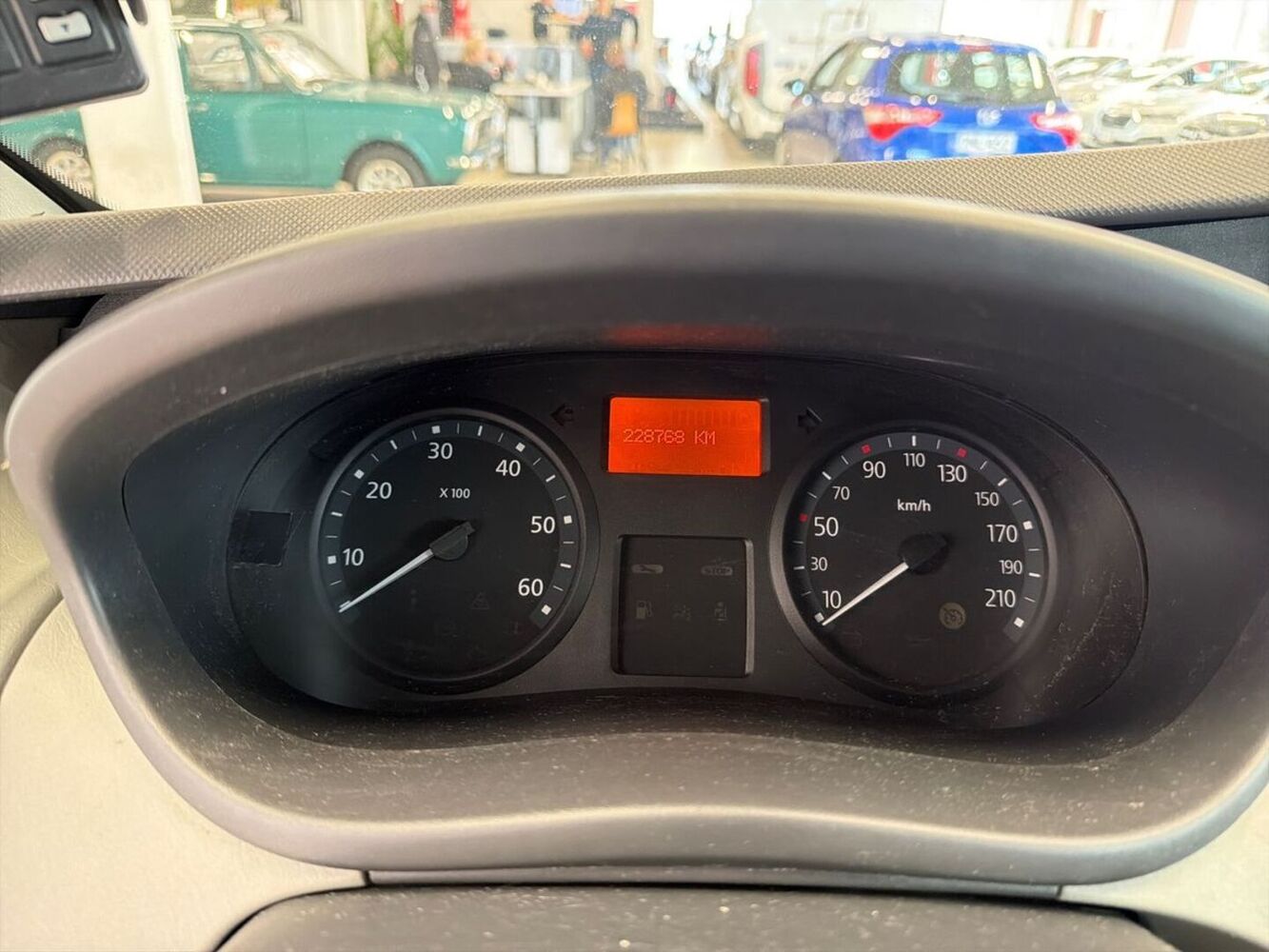 Renault Trafic vaihtoauto