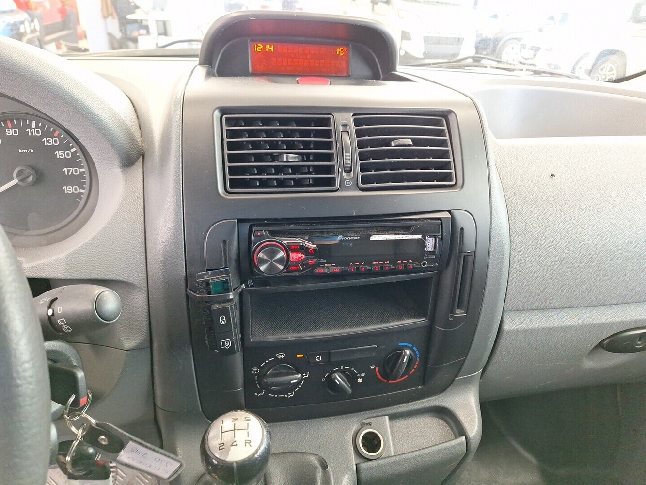 Citroën Jumpy vaihtoauto