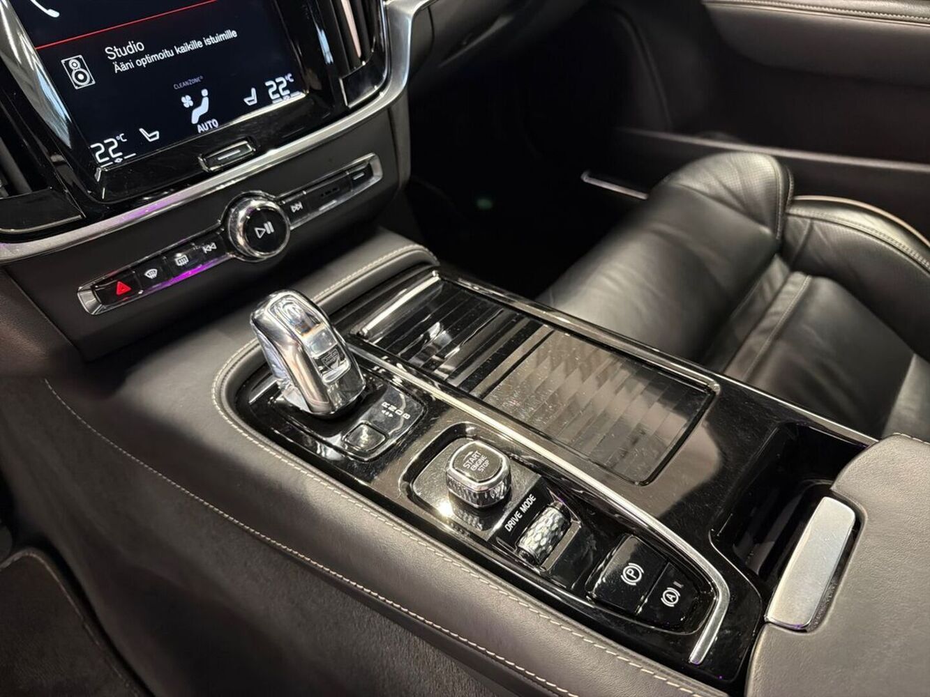 Volvo S90 vaihtoauto