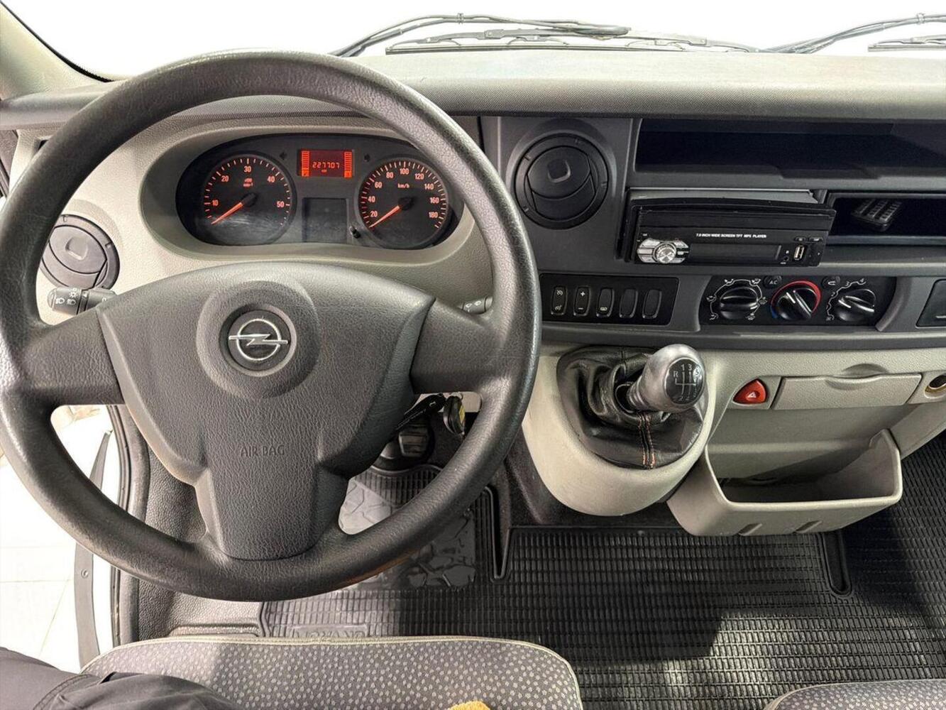 Opel Movano vaihtoauto