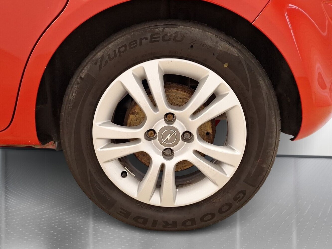 Opel Corsa vaihtoauto