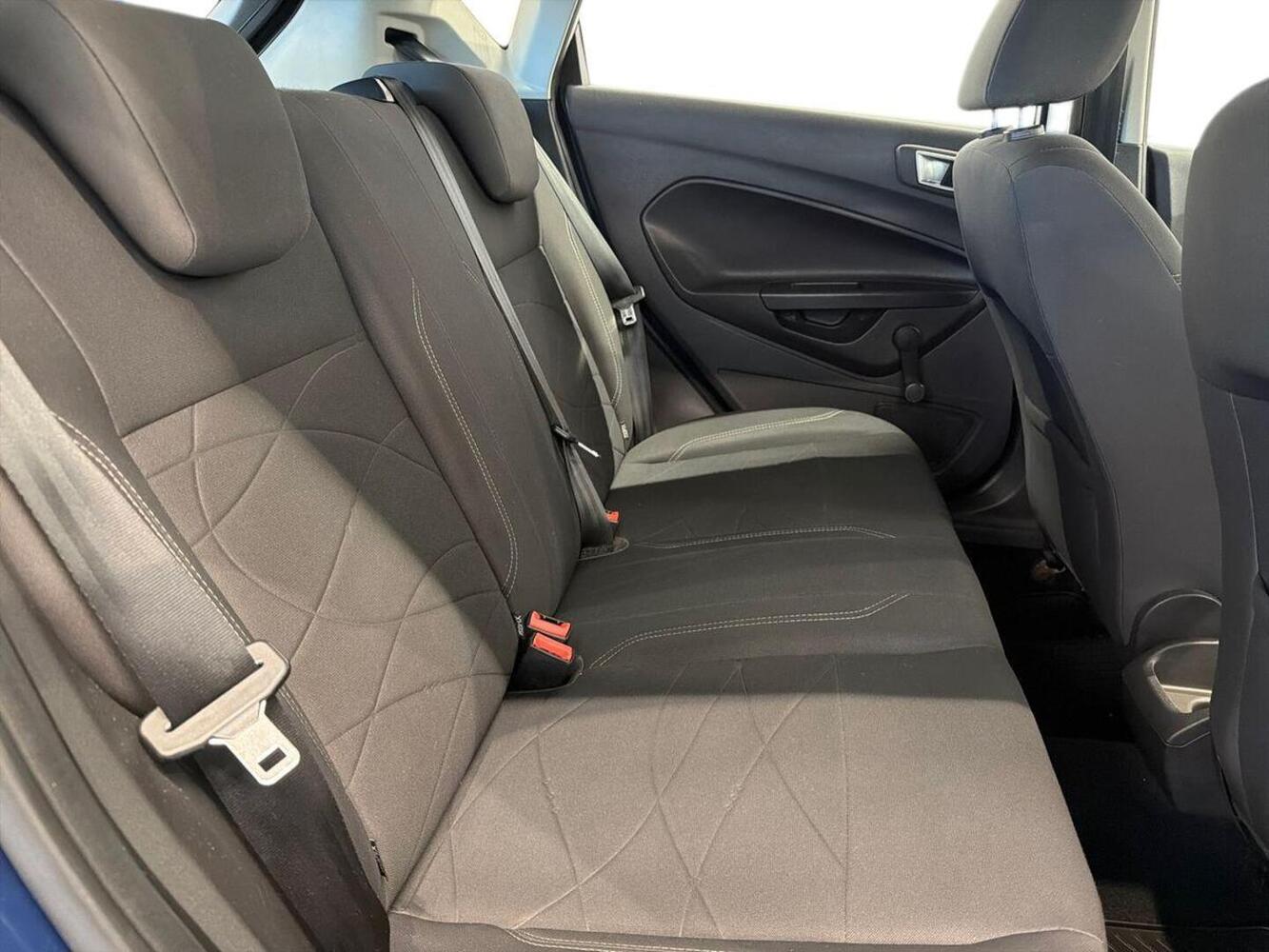 Ford Fiesta vaihtoauto