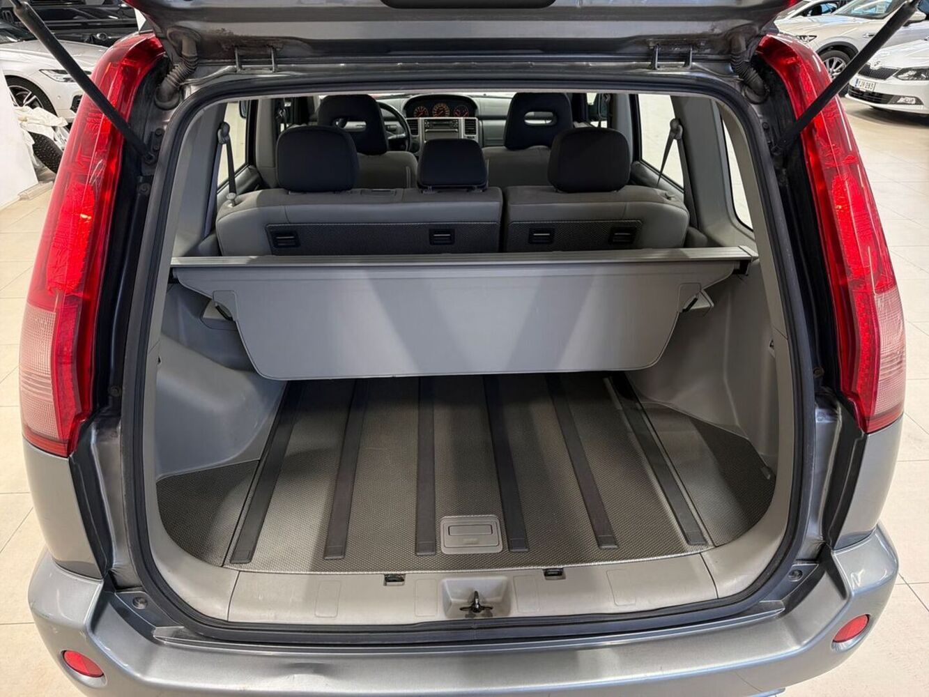 Nissan X-Trail vaihtoauto