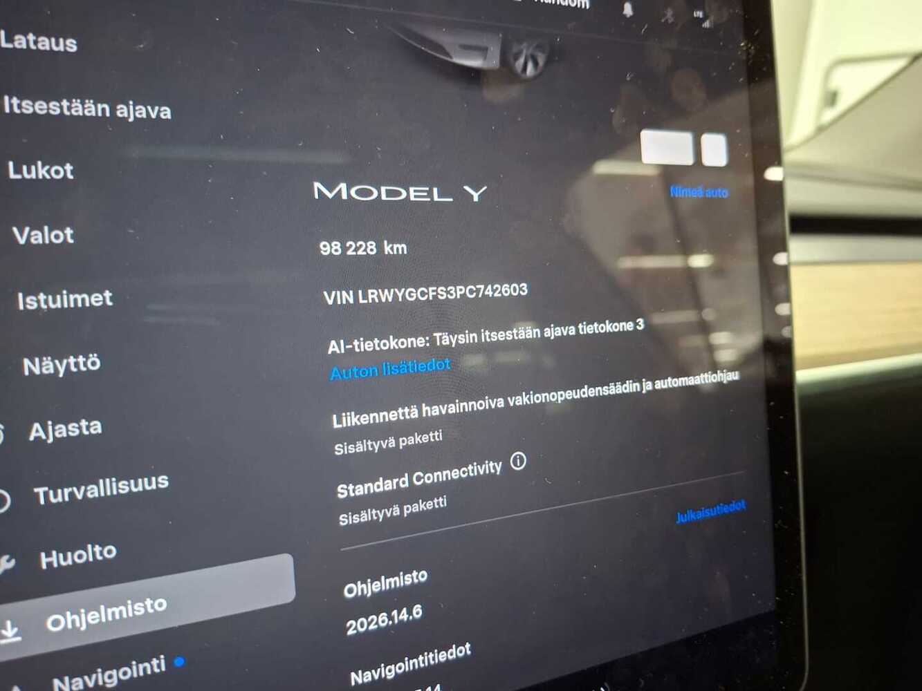 Tesla Model Y vaihtoauto